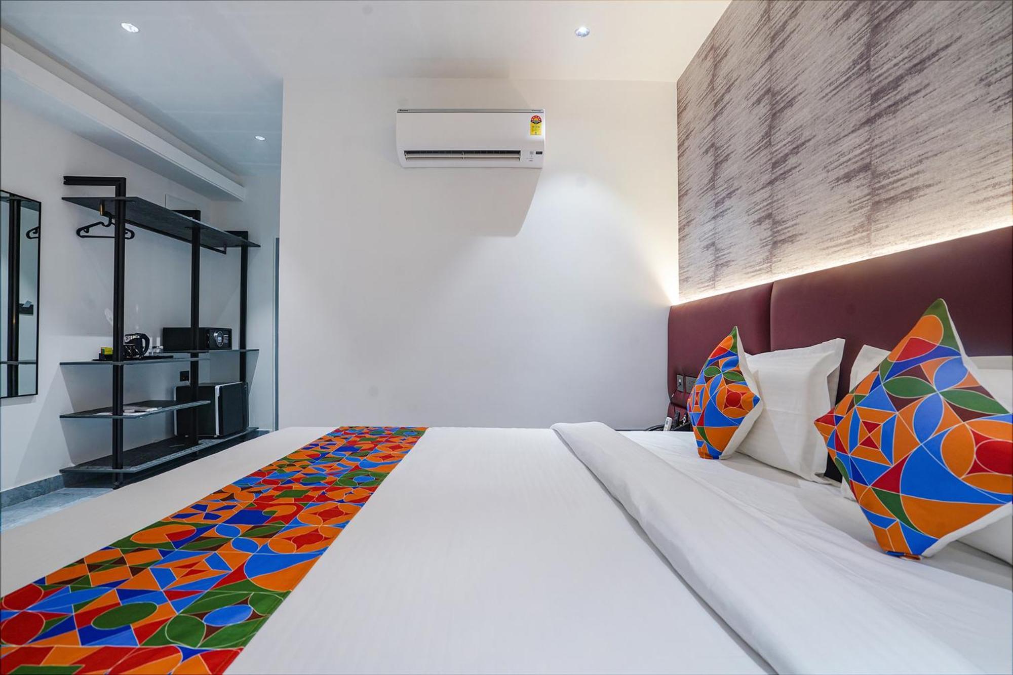 Fabhotel Prime Cloud 5 Studios Χιντεραμπάντ Εξωτερικό φωτογραφία
