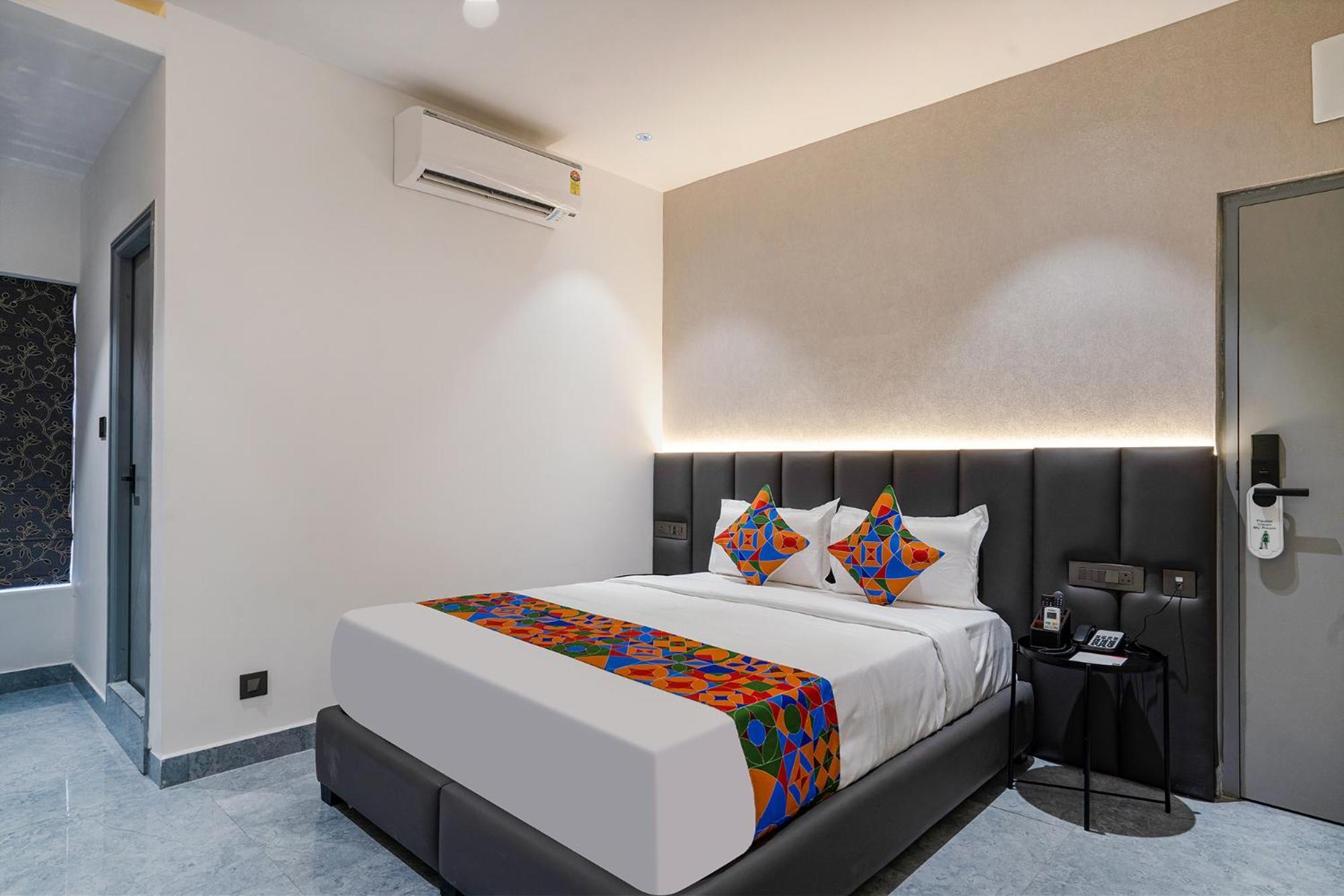 Fabhotel Prime Cloud 5 Studios Χιντεραμπάντ Εξωτερικό φωτογραφία